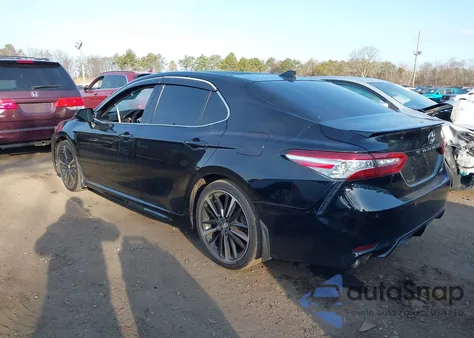 2018 Toyota Camry Xse из США, поврежденный, VIN 4T1B61HK3JU118939